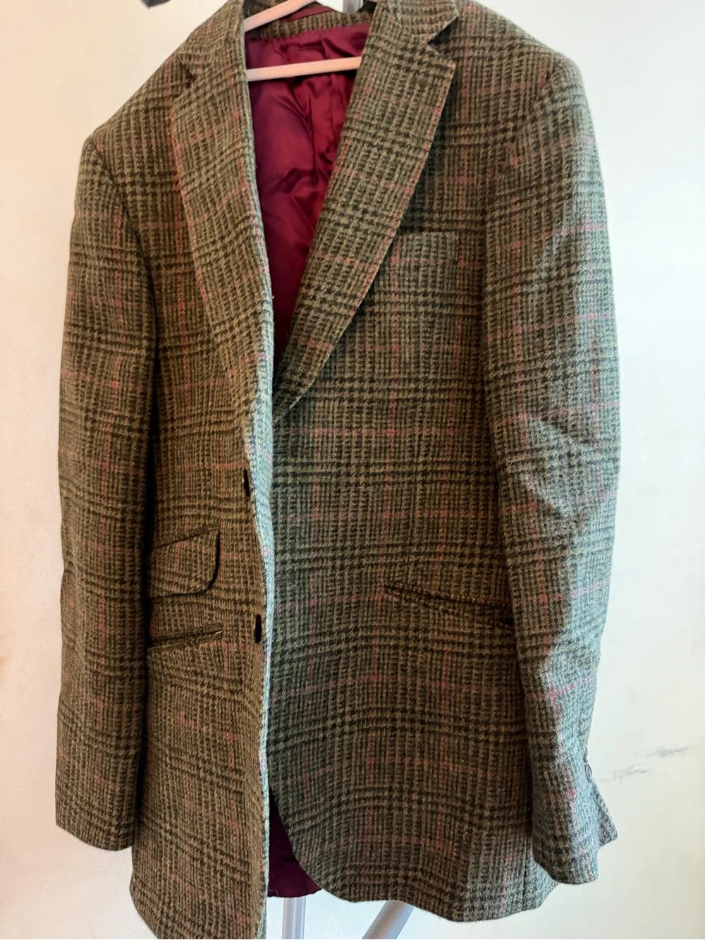 Charles Tyrwhitt Green Tweed Sport Coat with Burgundy Satin Lining